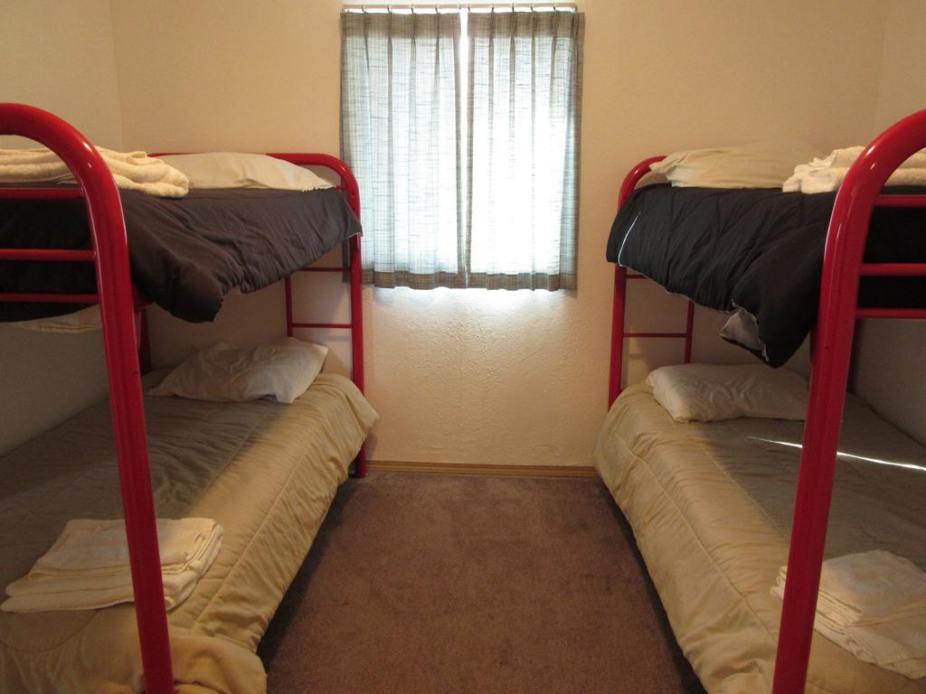 All Seasons Campground Ninilchik Room photo
