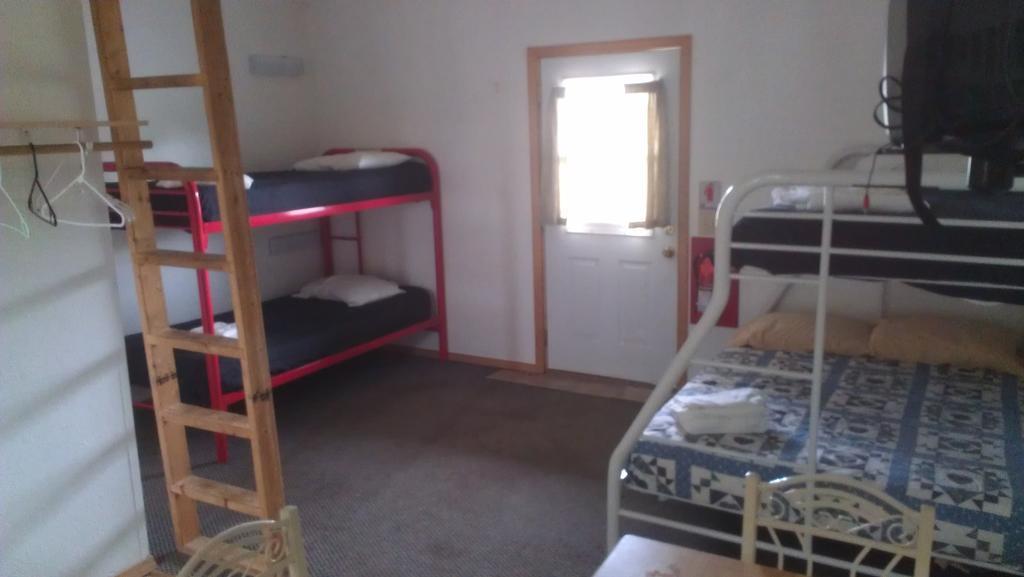 All Seasons Campground Ninilchik Room photo