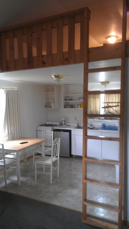 All Seasons Campground Ninilchik Room photo